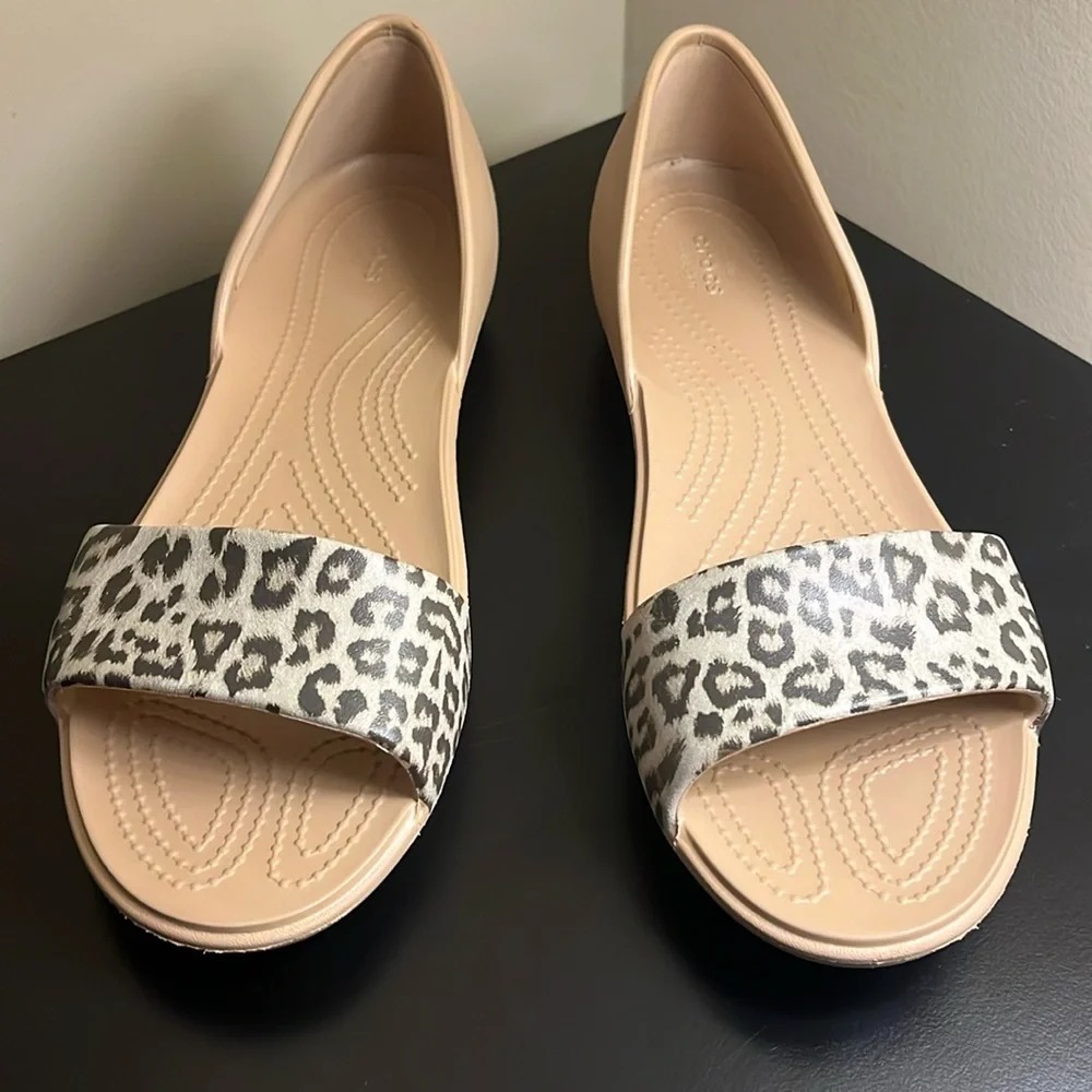Crocs - Picture 1 of 5